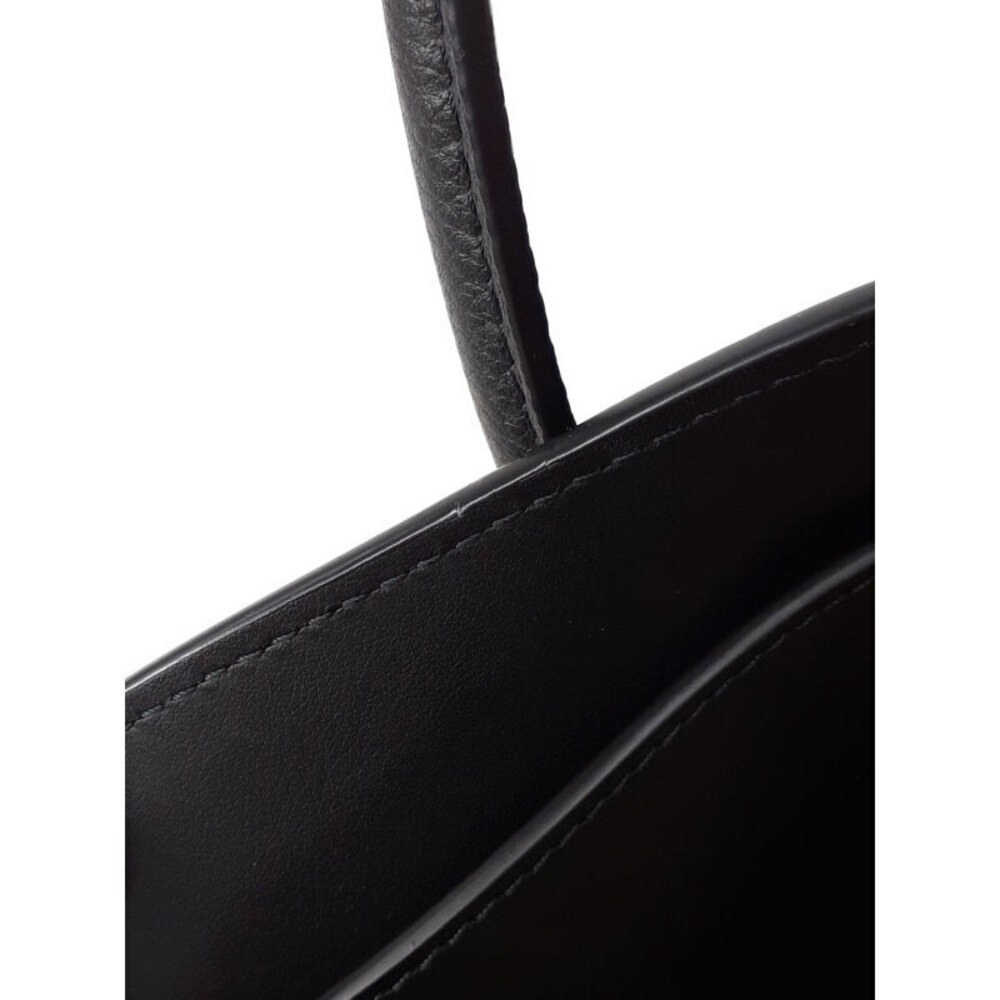 Louis Vuitton Milla Bag - Picture 5 of 9